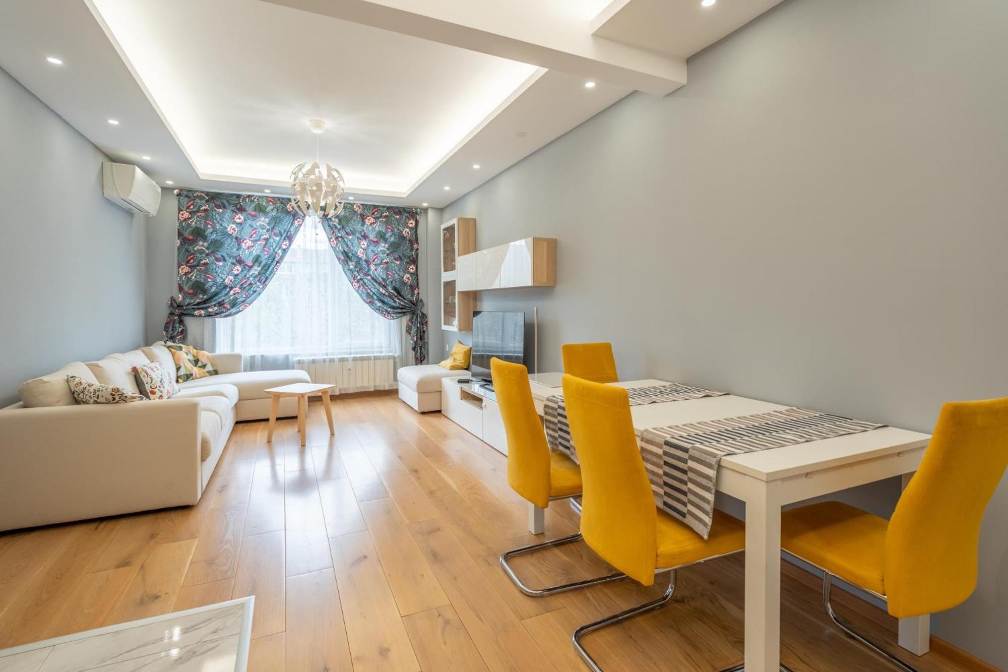 The Right Choice 12 Apartment Sofia